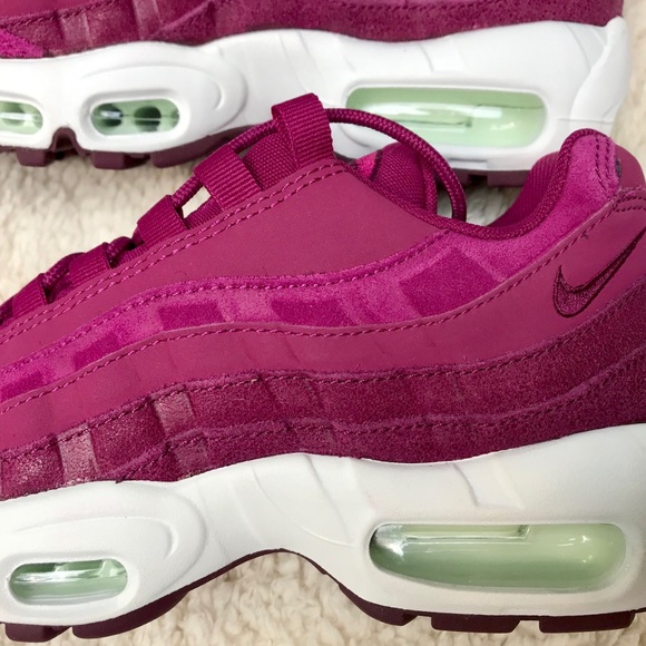 Nike Air Max 95 PRM Women’s Size 6.5 True Berry - Picture 5 of 8